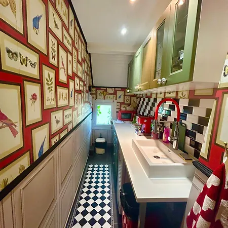 住宿加早餐酒店 Wonderland21 *